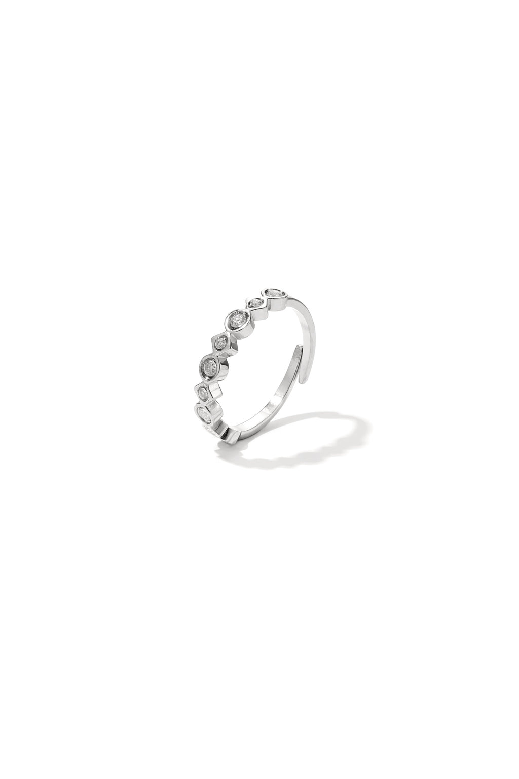 Anello con diverse forme e pietre