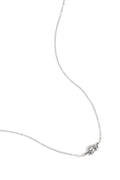 collana semplice con ciondolo annodato